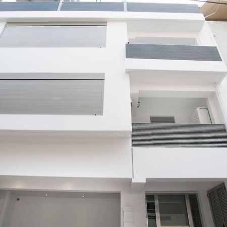 Petal Apartments Atene Esterno foto