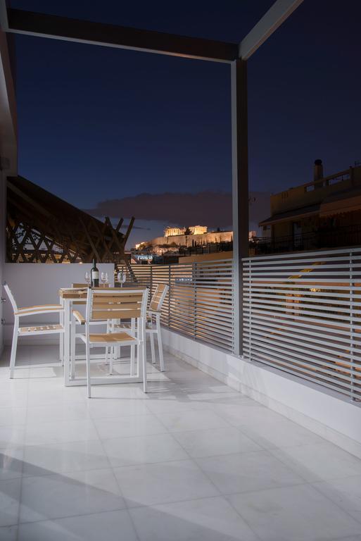Petal Apartments Atene Esterno foto