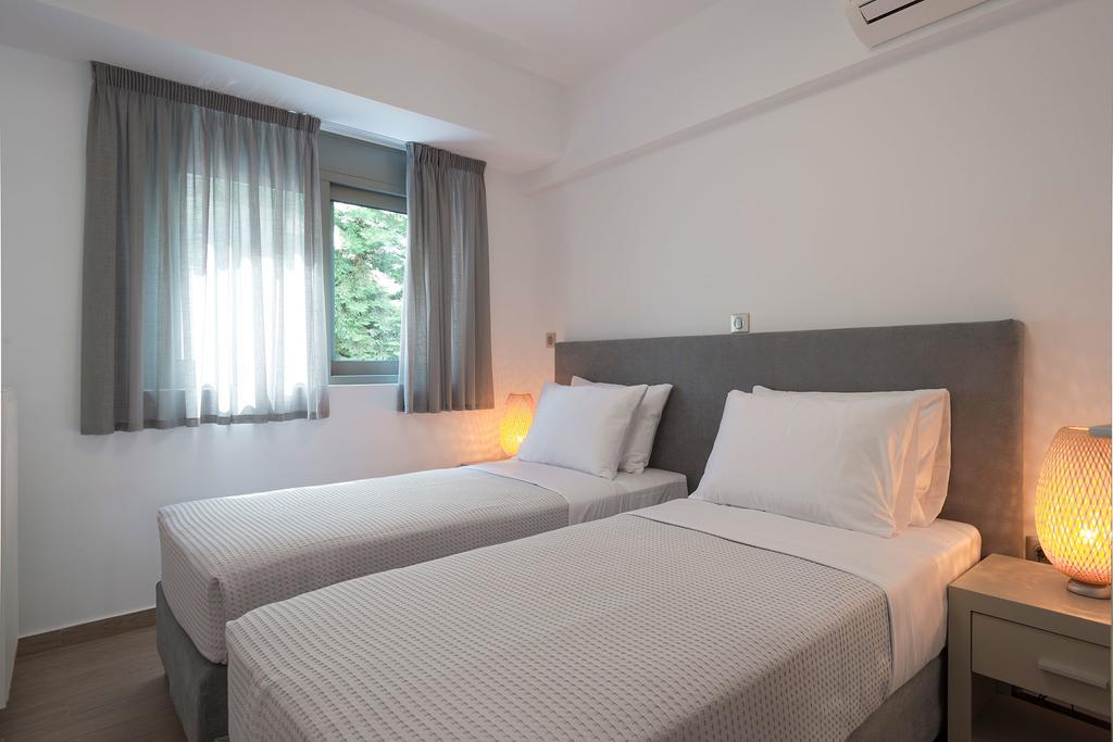 Petal Apartments Atene Esterno foto