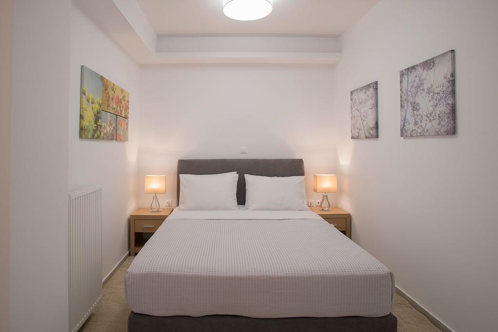 Petal Apartments Atene Esterno foto