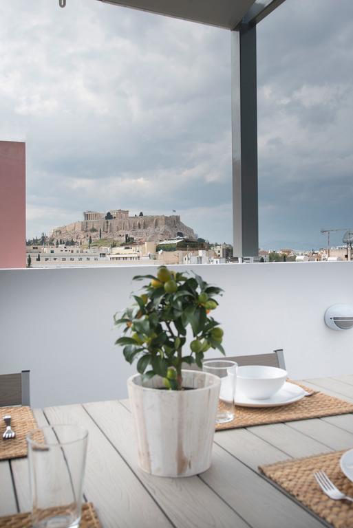 Petal Apartments Atene Esterno foto