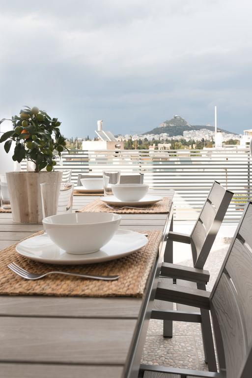 Petal Apartments Atene Esterno foto
