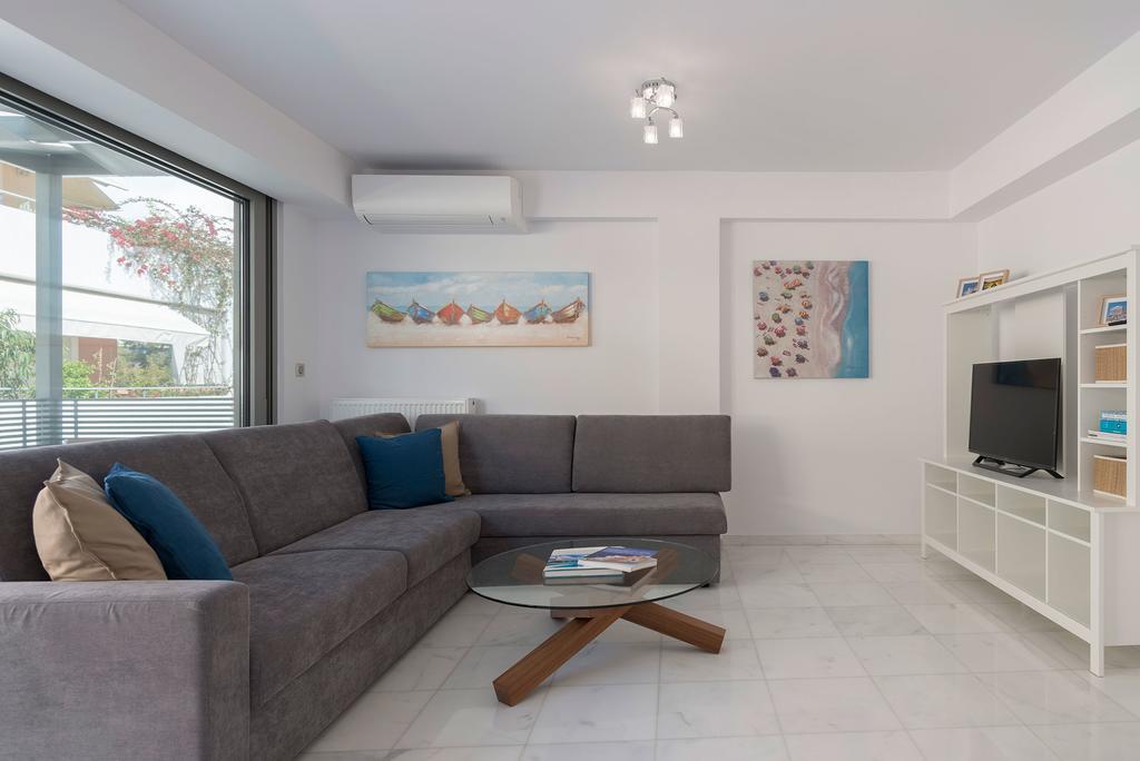 Petal Apartments Atene Esterno foto