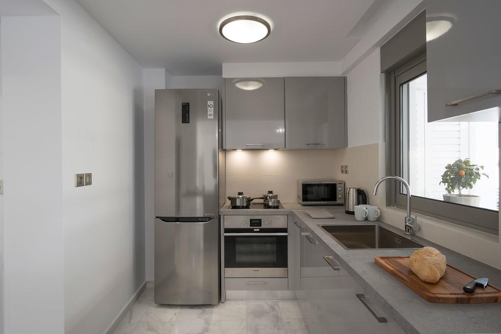Petal Apartments Atene Esterno foto