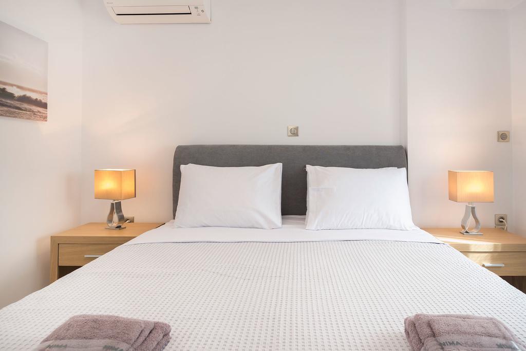 Petal Apartments Atene Esterno foto